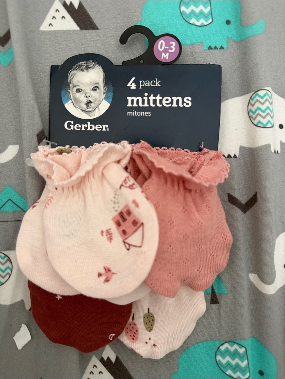 Gerber Baby 4-Pack Pink and Coral Mittens